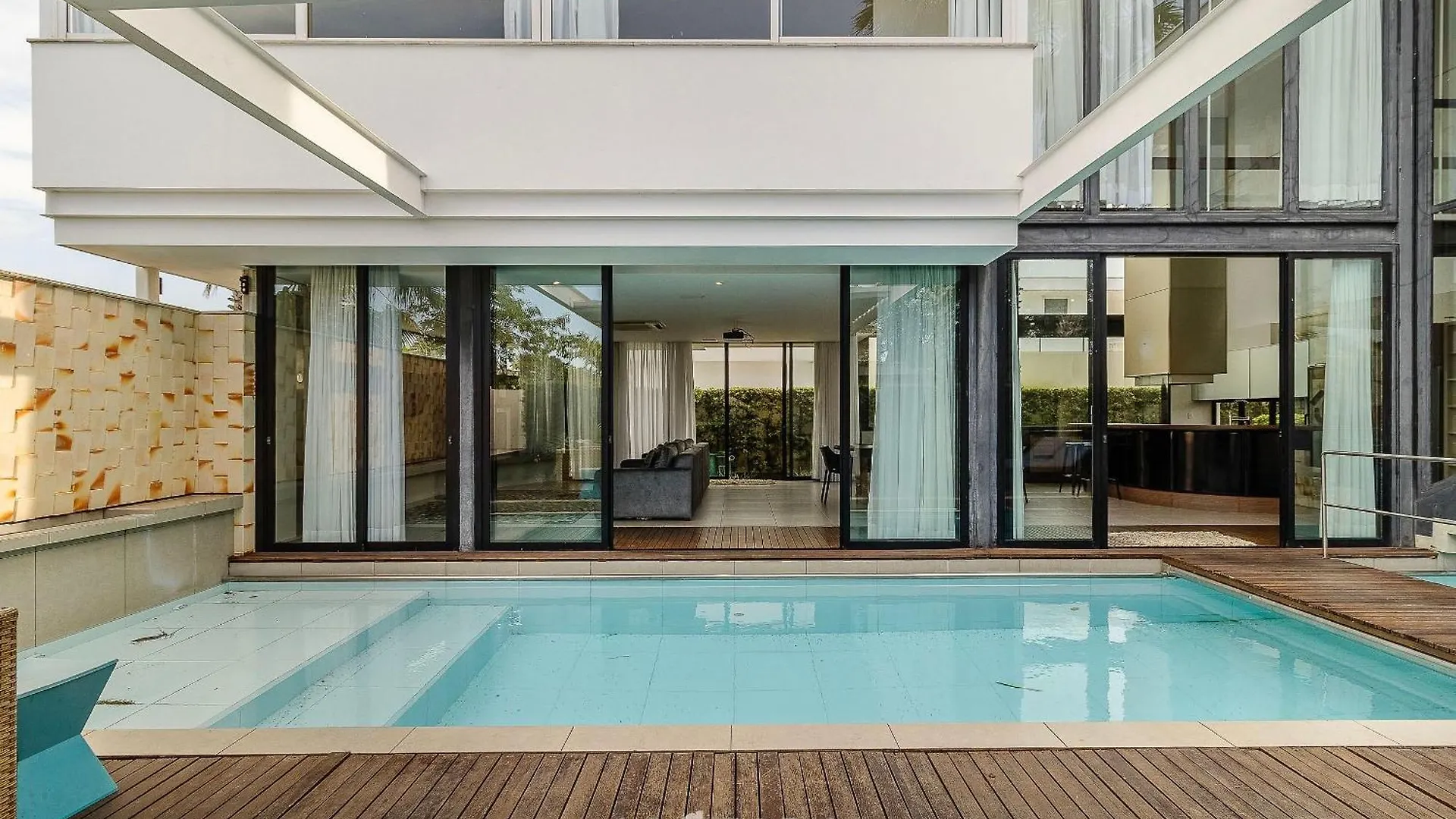 펜션 Florianópolis Casa Moderna Com Piscina Em Jurere Rca264 빌라