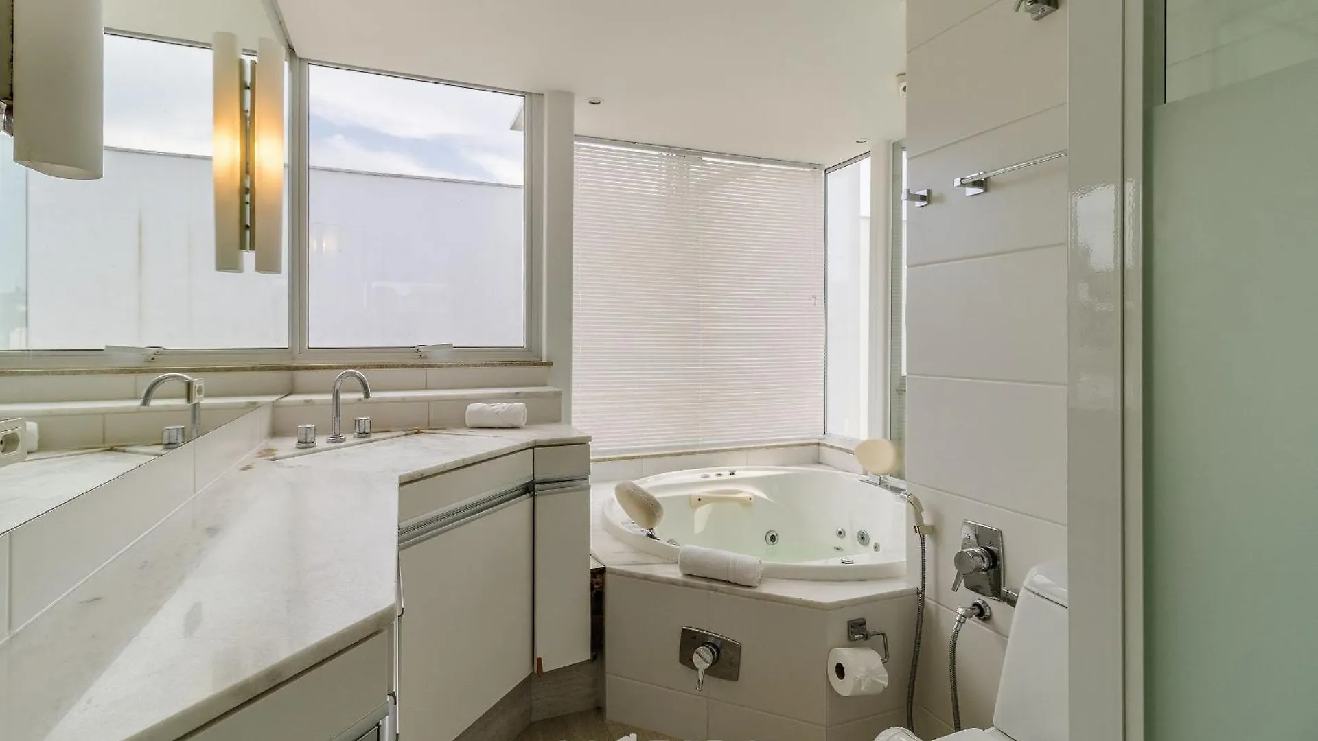 Florianópolis Casa Moderna Com Piscina Em Jurere Rca264 빌라 브라질