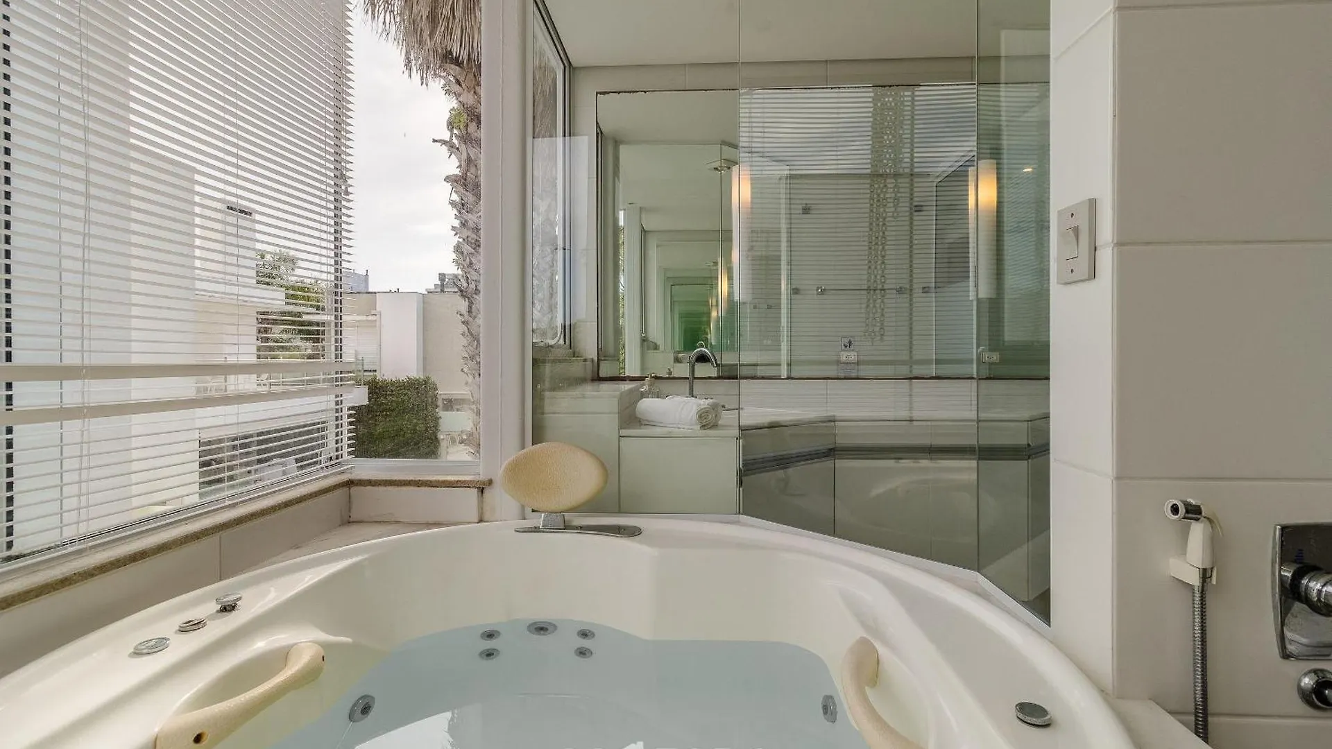 Florianópolis Casa Moderna Com Piscina Em Jurere Rca264 빌라 0*,