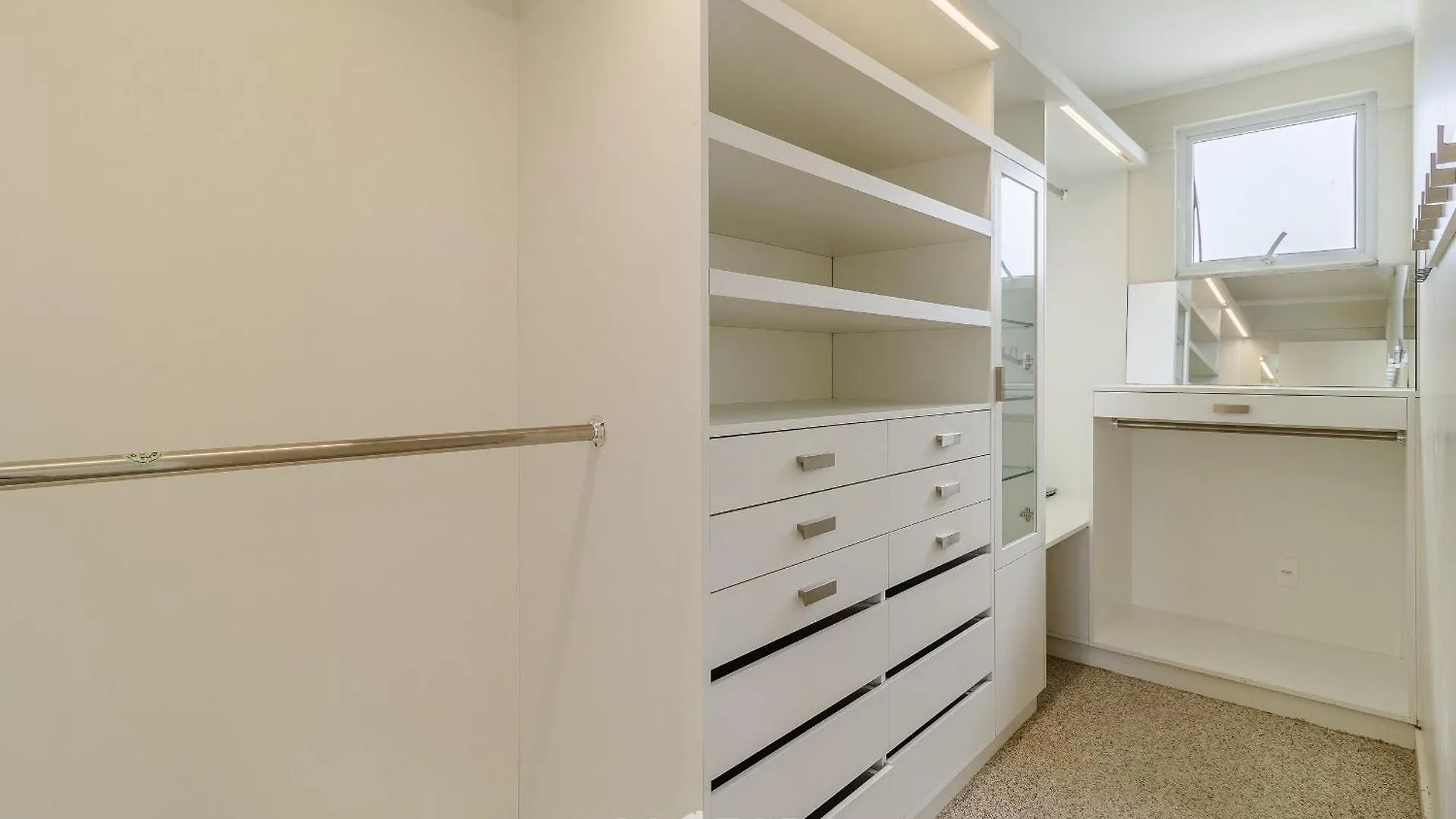 Villa Casa Moderna Com Piscina Em Jurere Rca264 Florianópolis Сasa de vacaciones